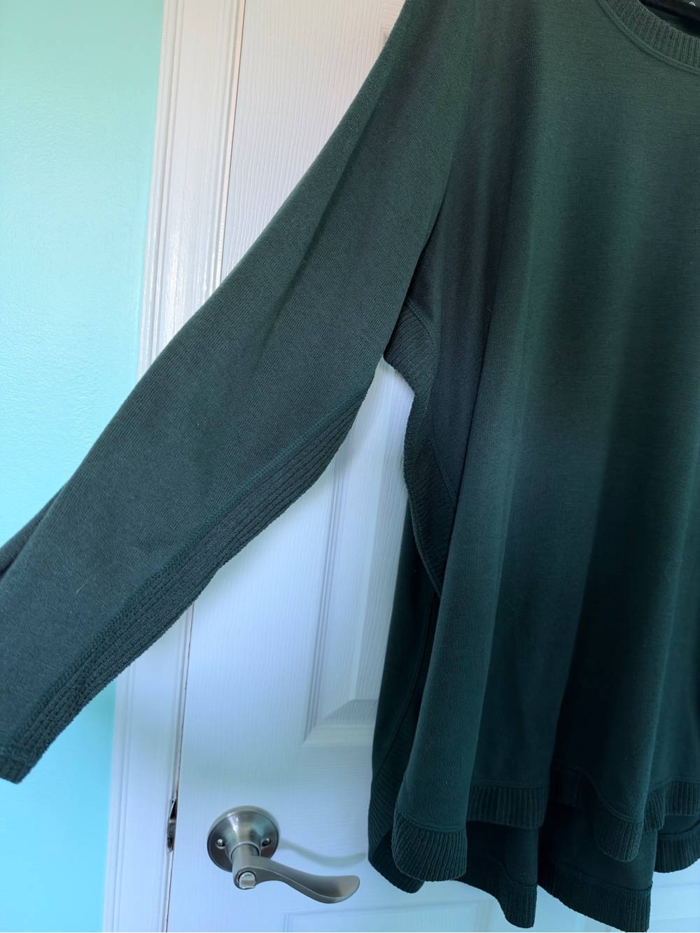 Penningtons Dark Green Ribbed Crewneck Sweatshirt Activewear - Picture 3 of 7